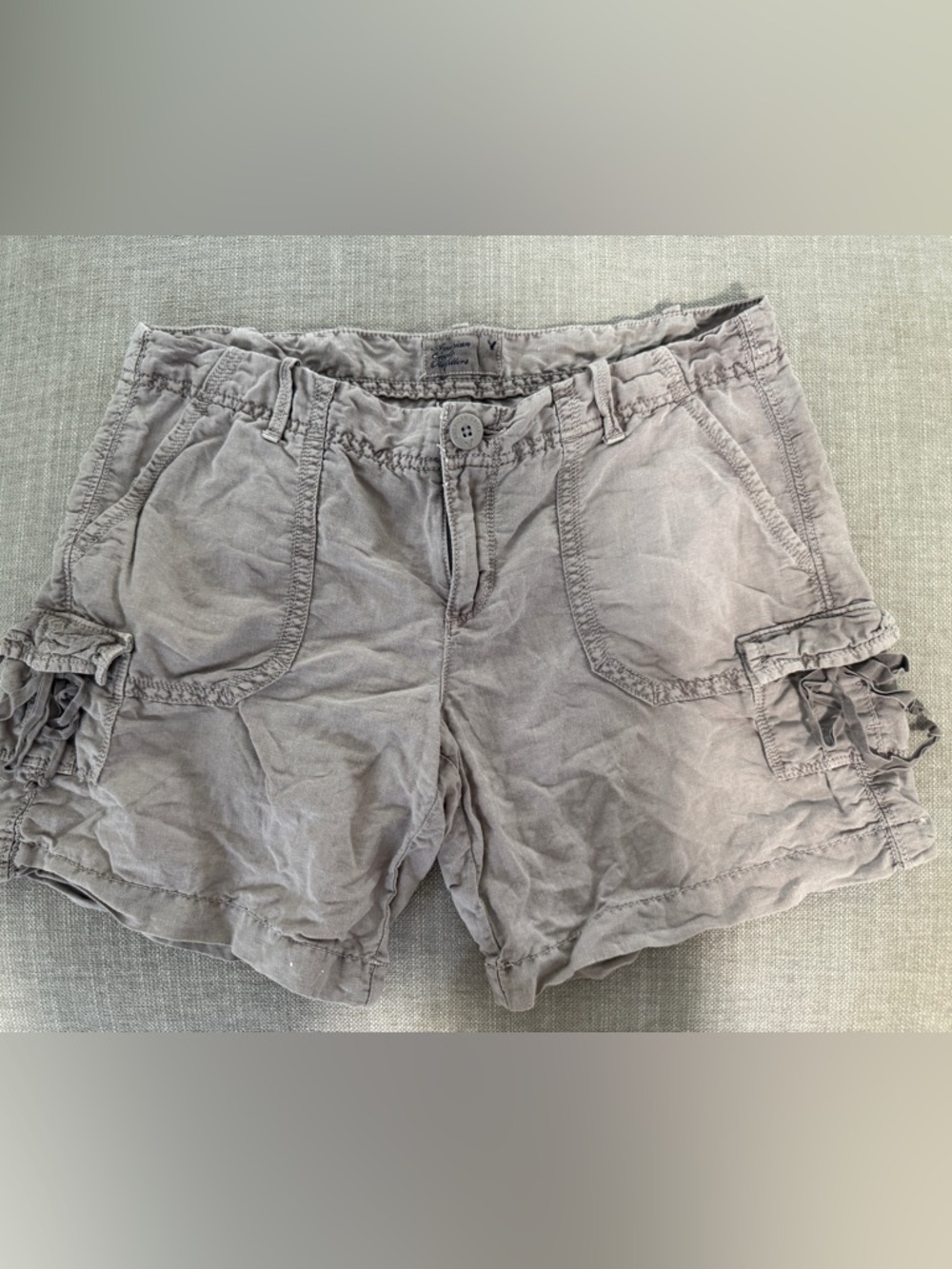 American Eagle Women's  Grey Linen Shorts Cargo Pocket Size 4